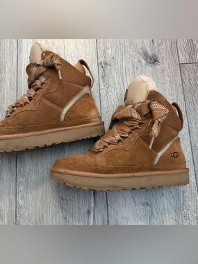 Ugg Highmel sneaker size 8